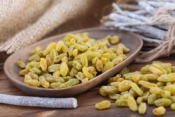 تصویر 1 از قیمت کشمش سایه خشک + خرید باور نکردنی